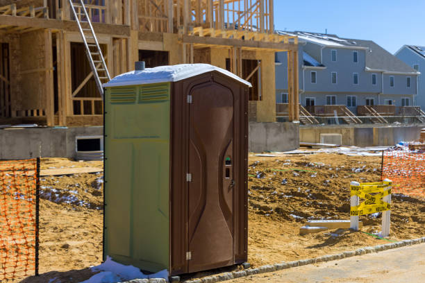 Portable Toilet Options We Offer in Porcupine, SD